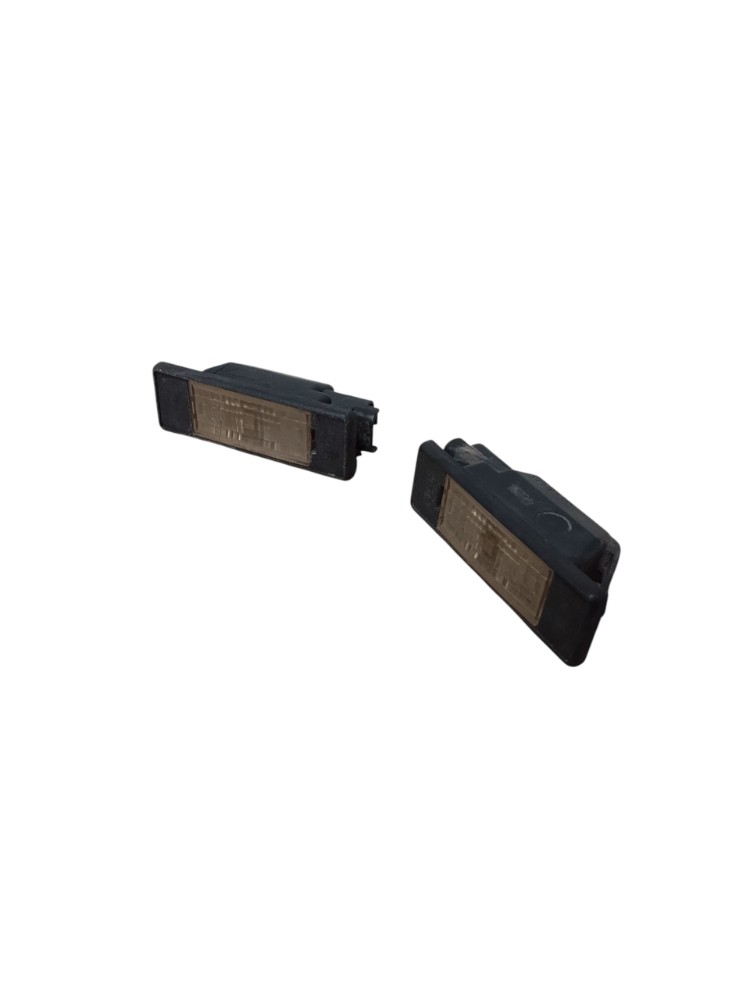Par Luzes Lanterna Placa Peugeot 307 2