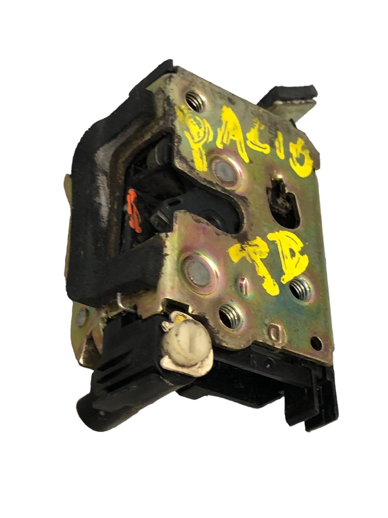 Fechadura Traseira Direita Fiat Palio 2000 3