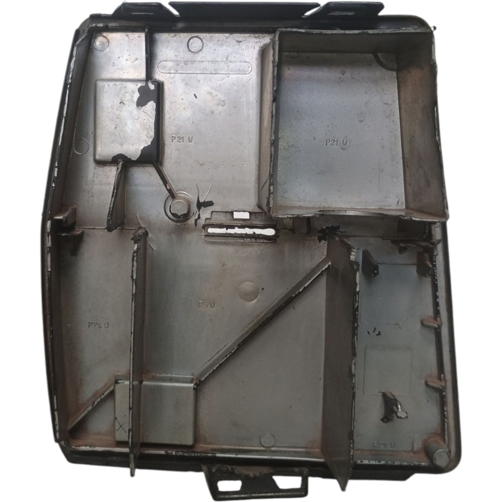 Acabamento Lanterna Tras Esq Fiat Uno 1985 À 2001 *detalhes 4