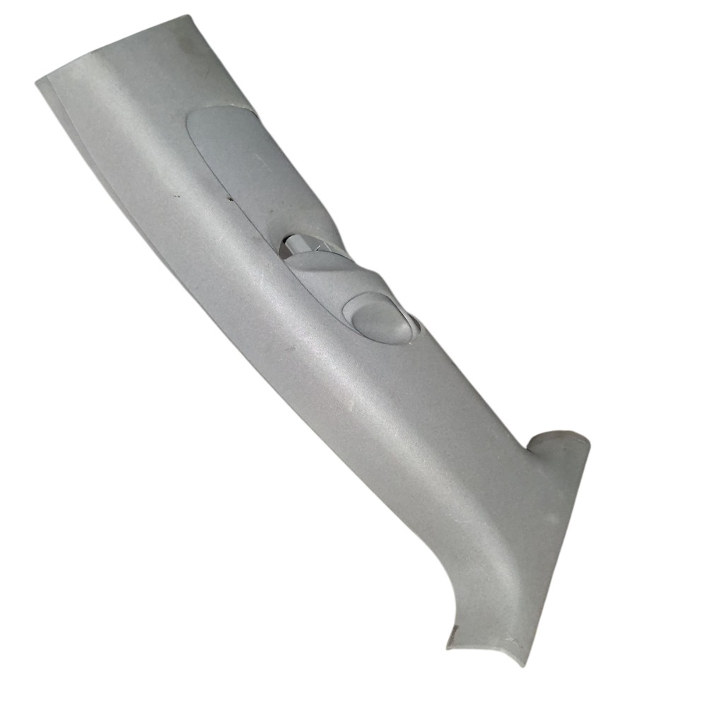 Moldura Direita Superior Coluna Central Ford Focus 2001 3