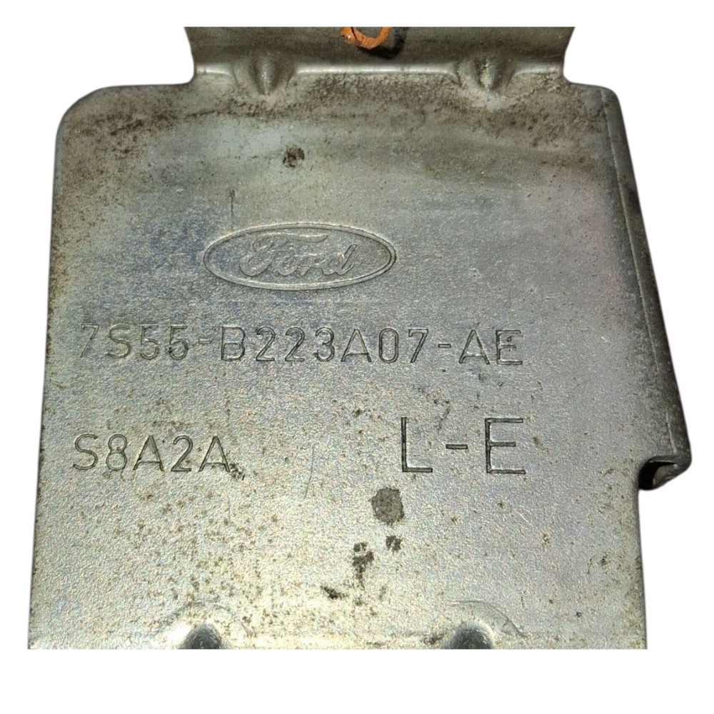 Guia Vidro Porta Dianteira Esquerda Ford Ka 2008 7s55b223a07 Prata 5