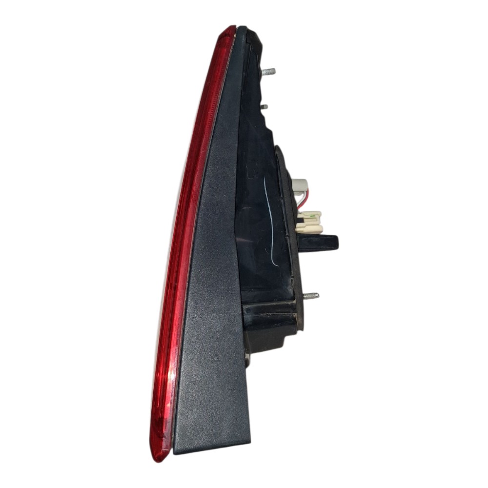 Lanterna Traseira Direita Toyota Yaris SD 2021 *detalhes 5