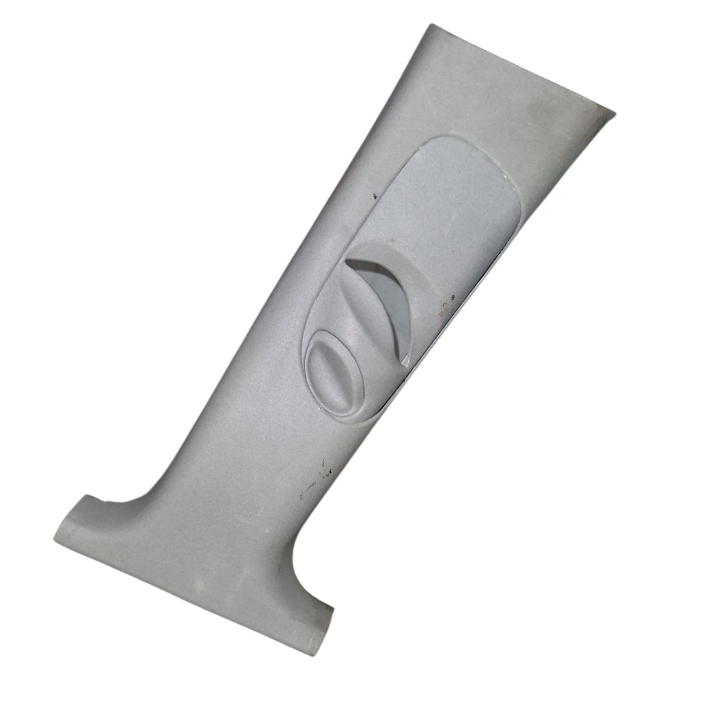 Moldura Direita Superior Coluna Central Ford Focus 2001 1