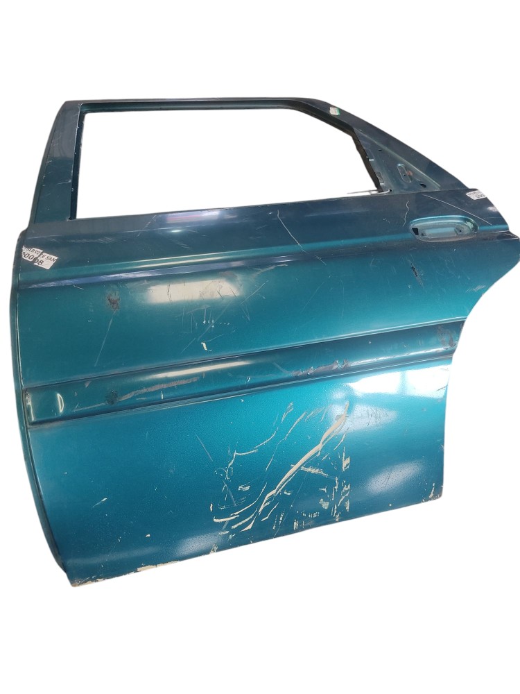 Porta Traseira Esquerda Ford Escort 1998 Com Detalhes 3