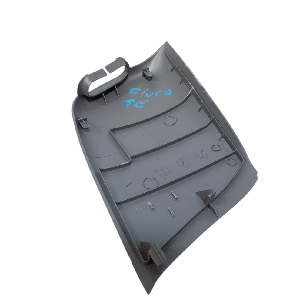 Moldura cinto de segurança traseiro esquerdo ford focus 2001 3