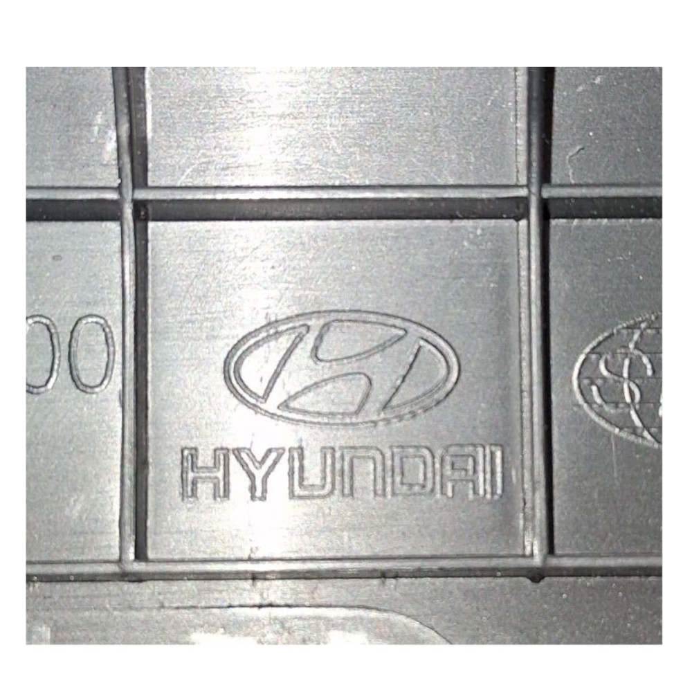 Acabamento Soleira Dianteira Direita Hyundai Ix35 2014  Preto 7
