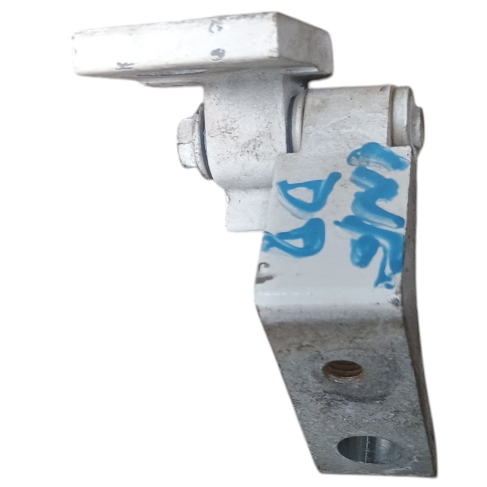 Dobradiça Inferior Porta Dianteira Direita Fiat Punto 2012 5