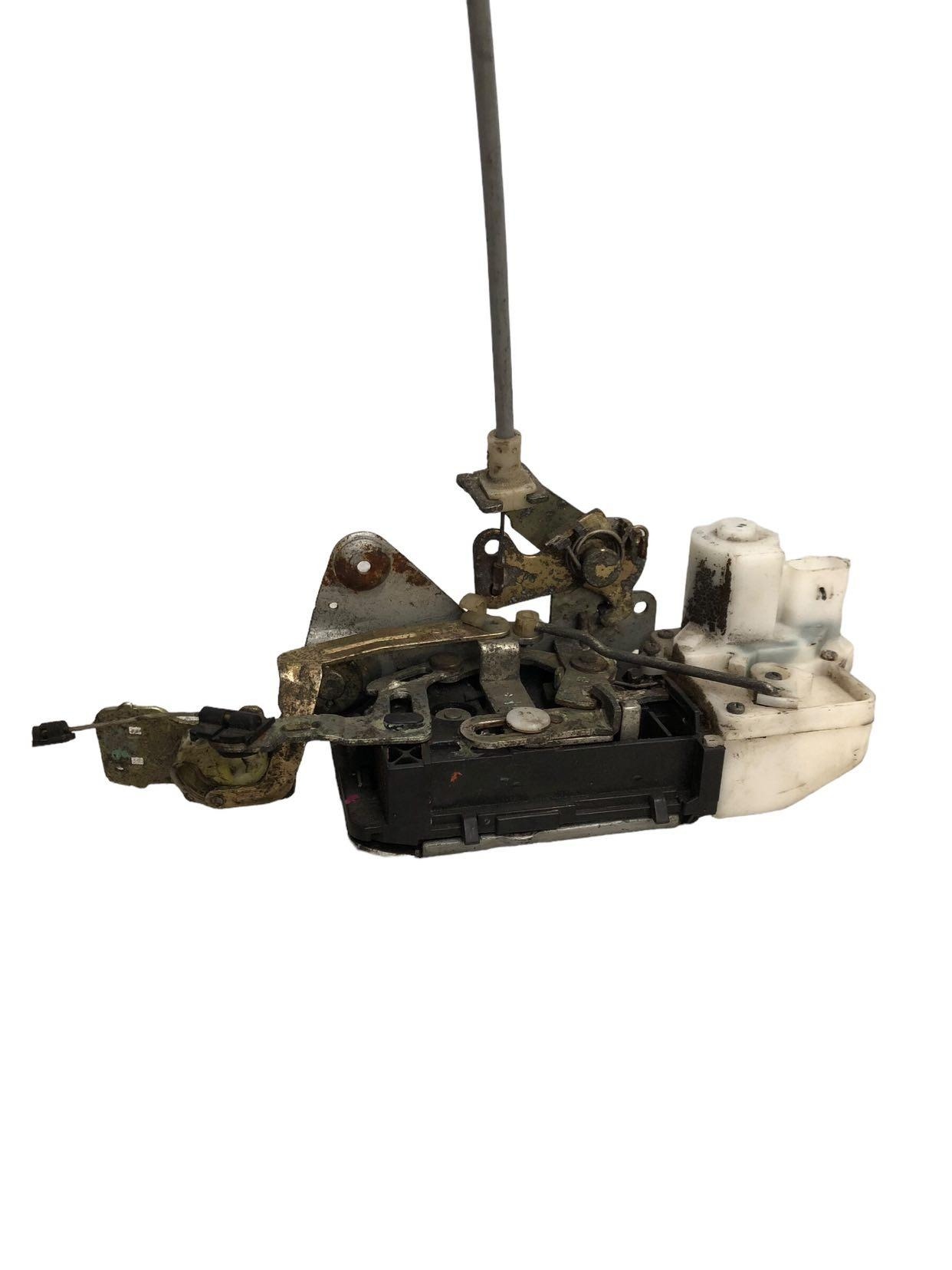 Fechadura Dianteira Direita Vw Fox 2008 5