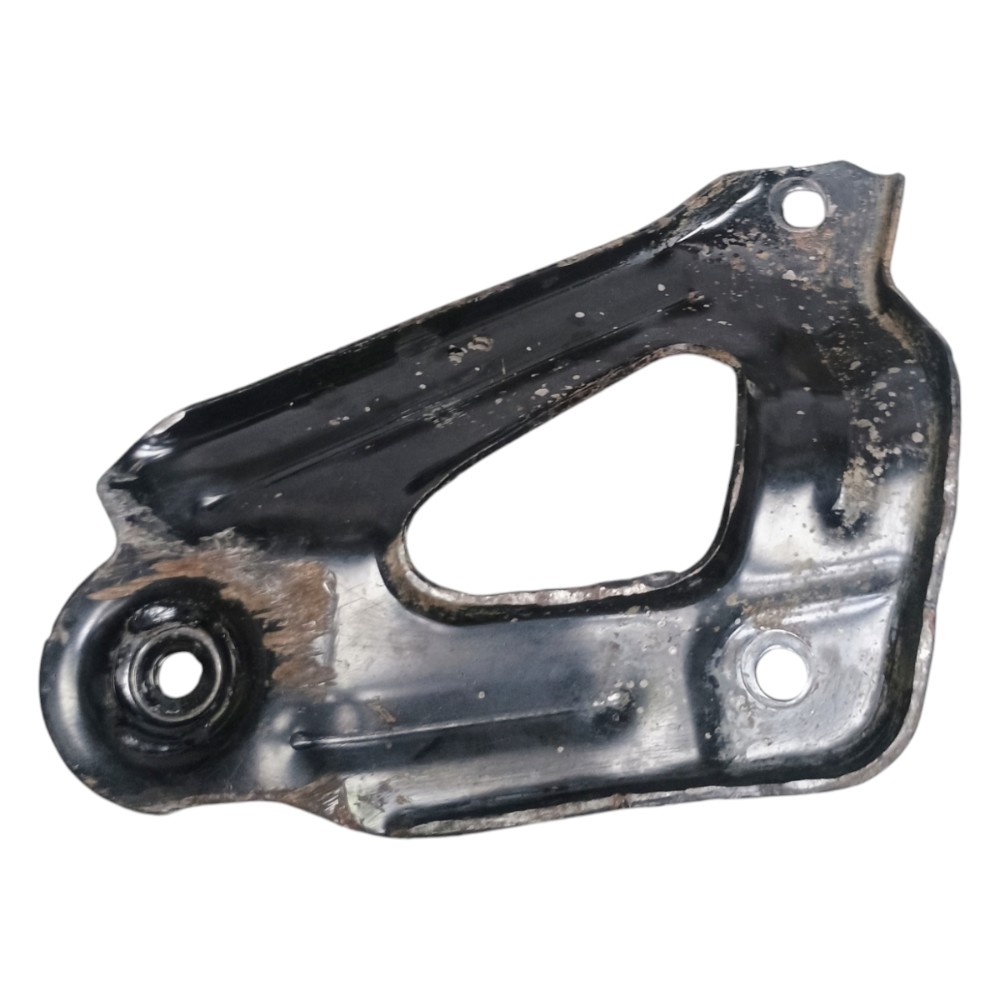 Suporte direito quadro suspensão gm Captiva 2008 2