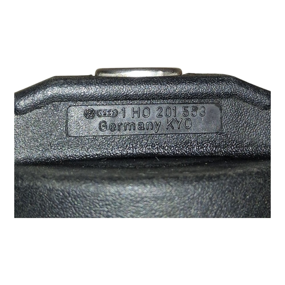Tampa Tanque Combustível Vw Polo Sedan 1.6 2008 1h0201553 Preto 2008 4