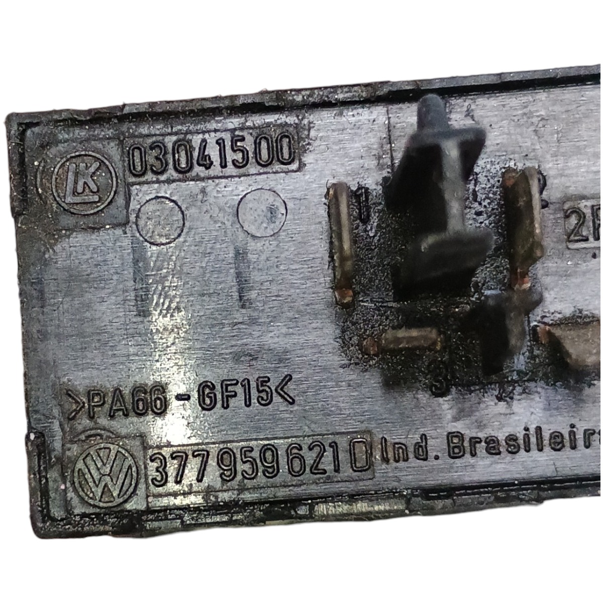Botao Desembaçador Vw Gol Parati Saveiro 2000 A 2005 5