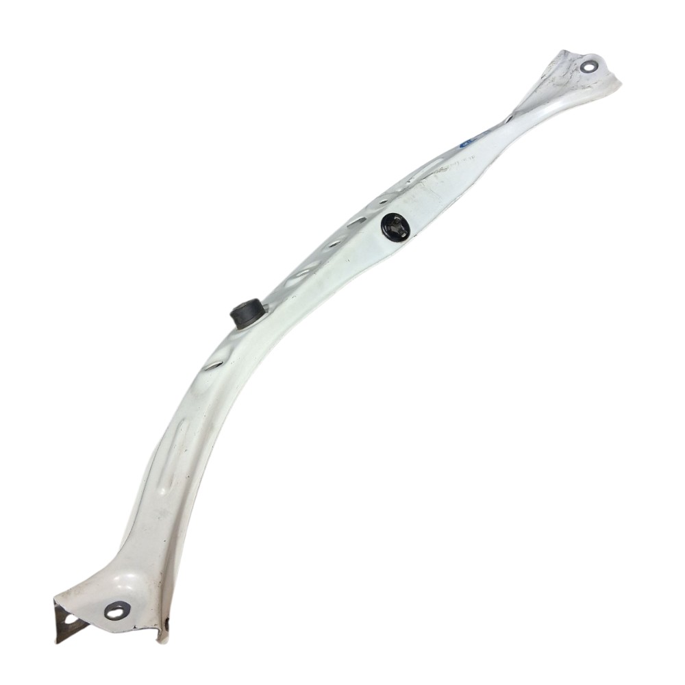 suporte superior farol direito Toyota Yaris SD 2021 4