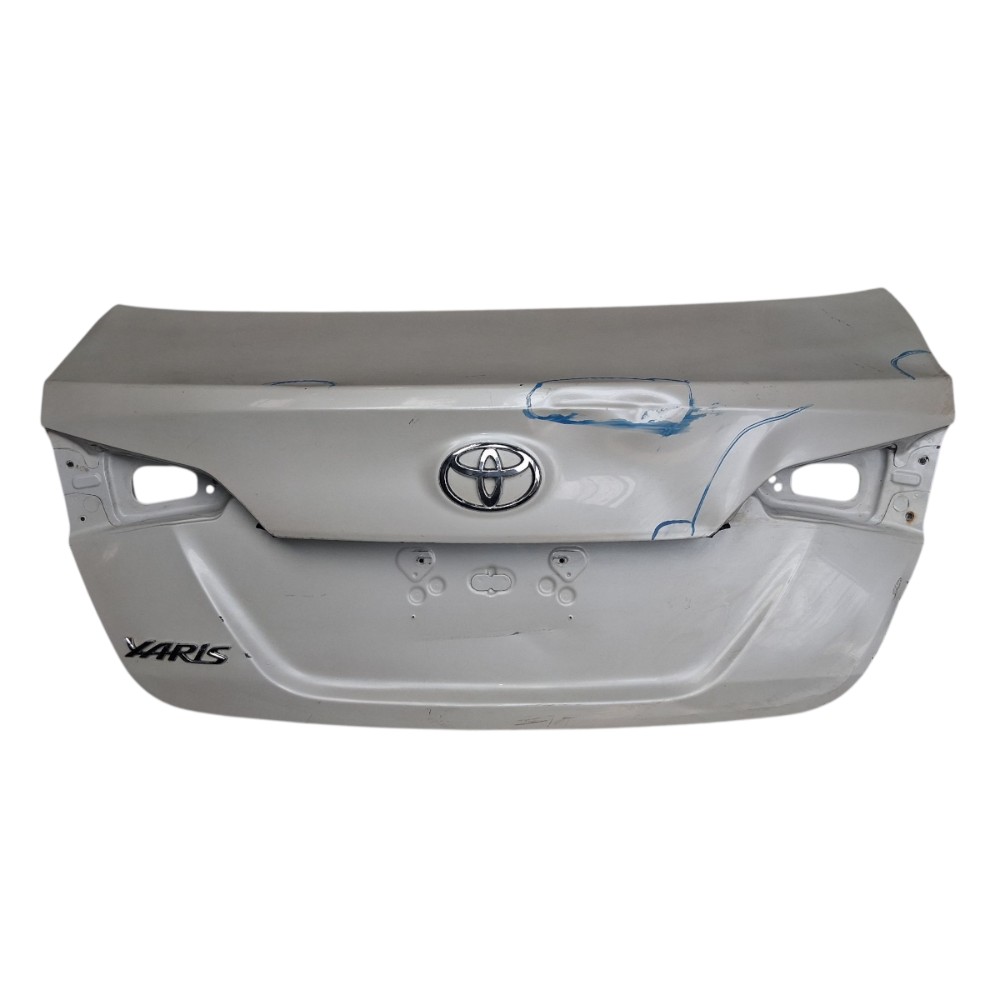 Tampa Traseira Toyota Yaris SD 2021 *detalhes
