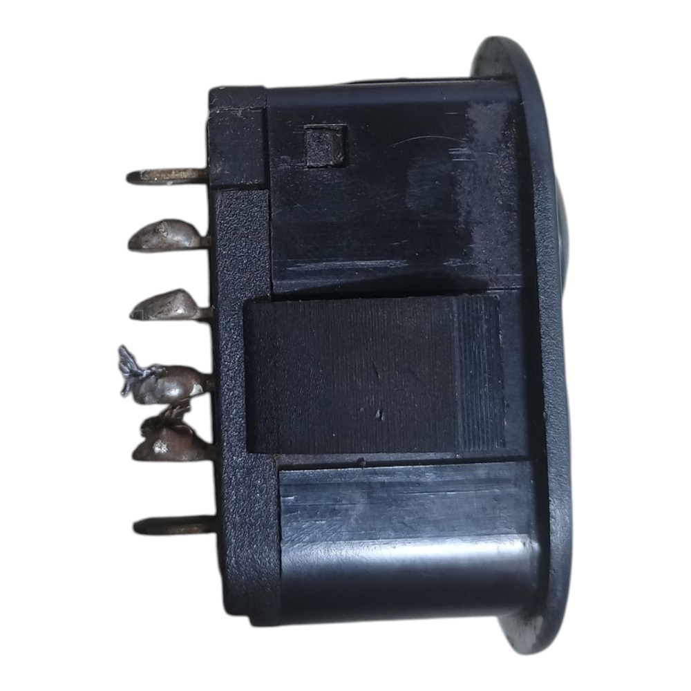 Botão Vidro Elétrico Gm Corsa 1995 À 2000 4