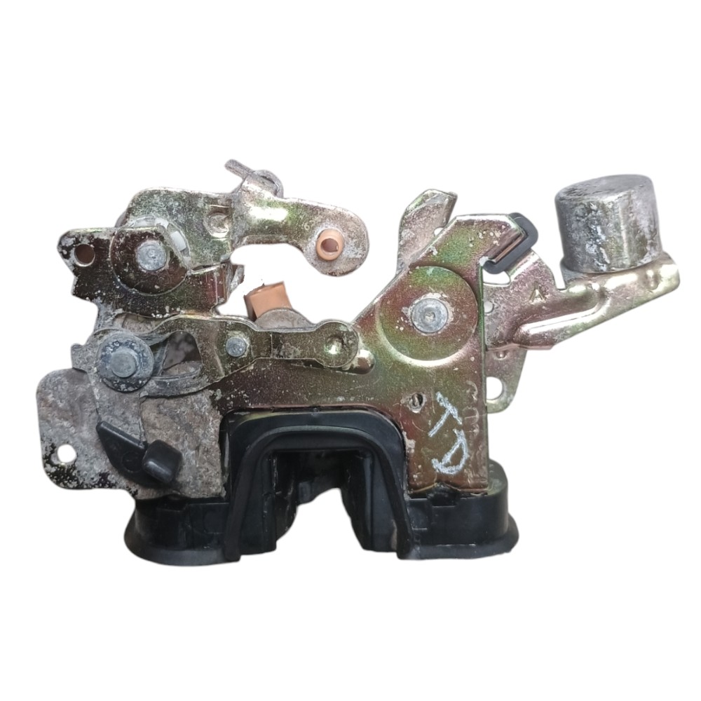 Fechadura Manual Porta Traseira Direita Gm Corsa 1998 3