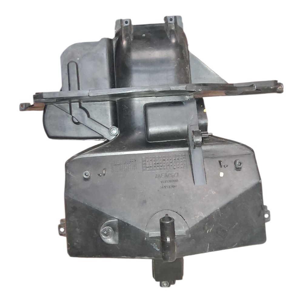 Carcaça caixa ventilação ar forçado fiat siena 2010