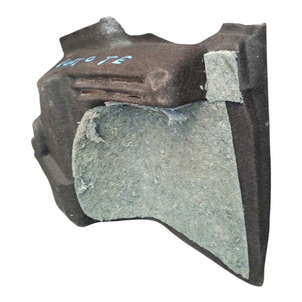 Carpete De Porta Malas Esquerdo Fiat Punto 2