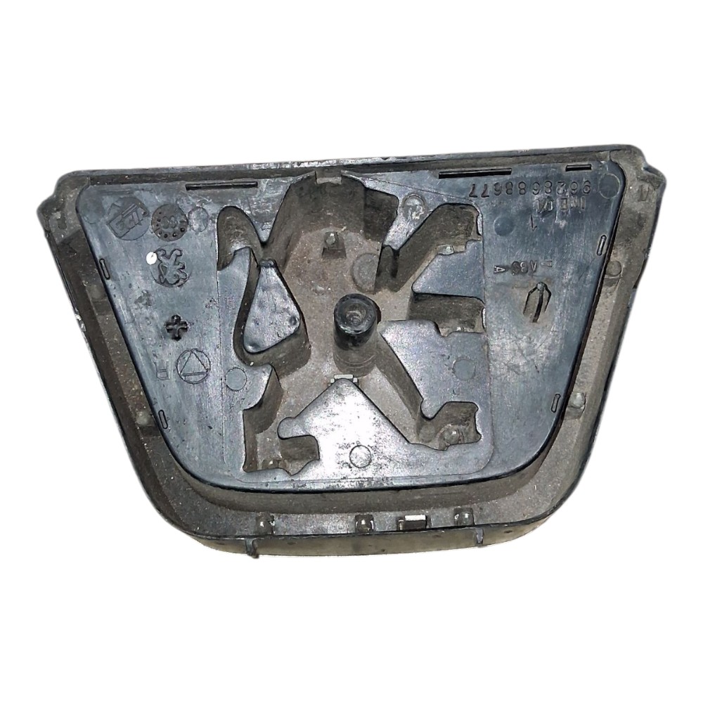 Emblema Grade Dianteira Peugeot 206 1999 E 2008 *detalhe  Prata 3