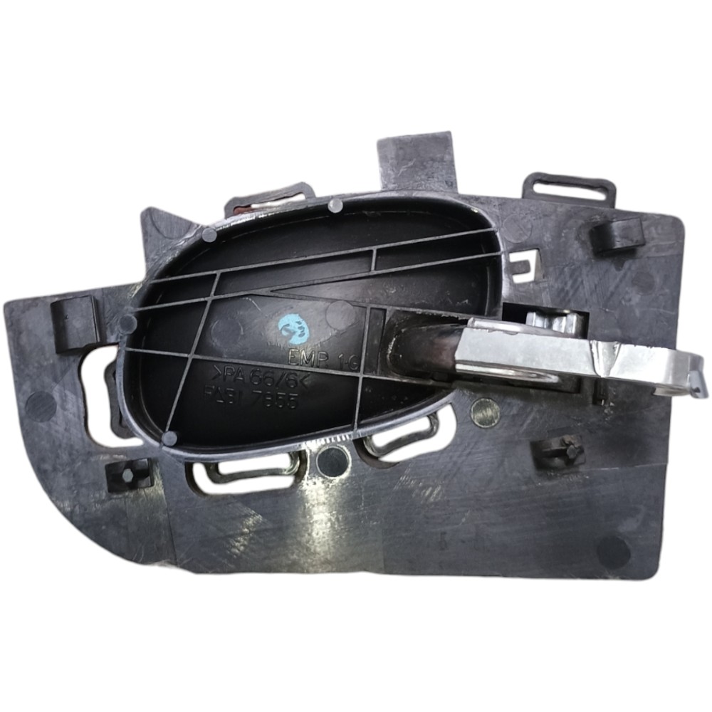 Maçaneta Interna Porta Traseira Esquerda Peugeot 207 2010 Prata 3