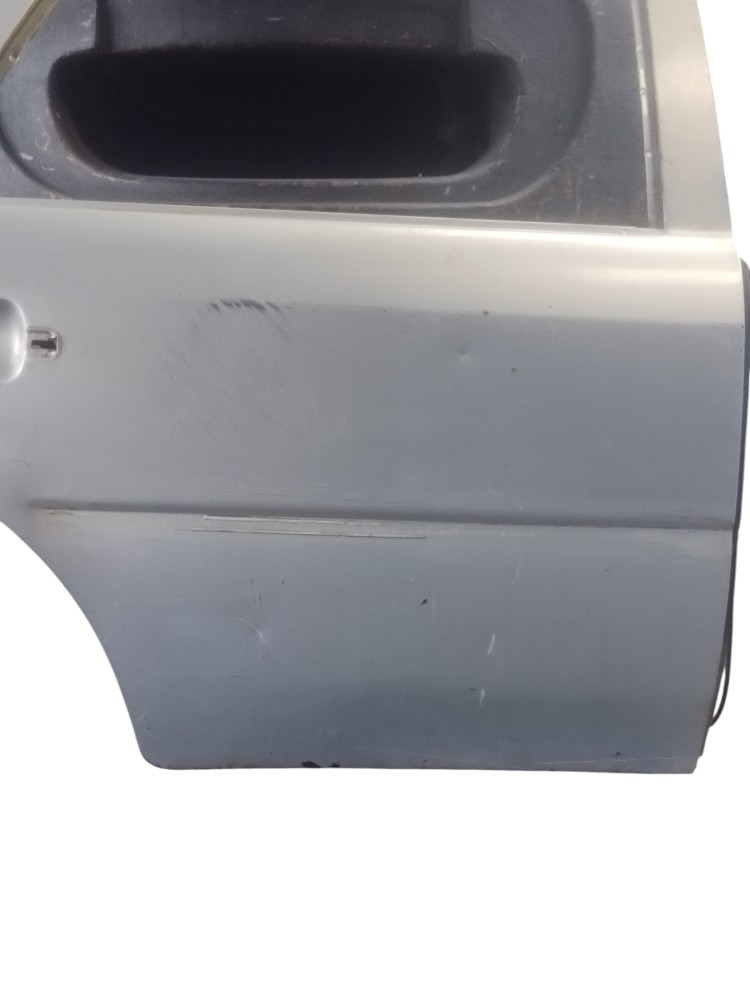 Porta Traseira Direita Volkswagen Gol G3 2002 Com Detalhe 2