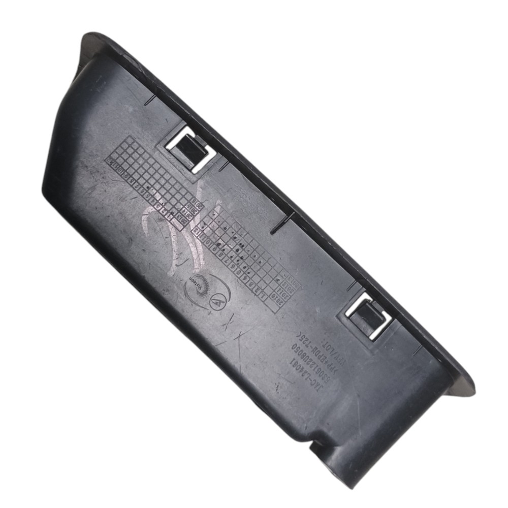 Moldura Porta Objetos Jac J2 1.4 2014 5306122u8050 4