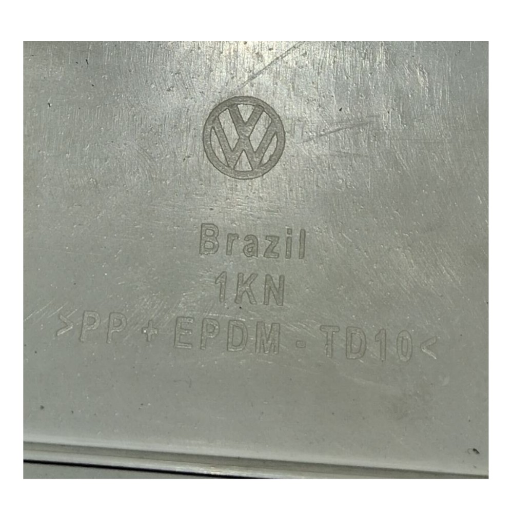 Moldura Coluna Direita Parabrisa Vw Voyage 2010 5uo867234 6