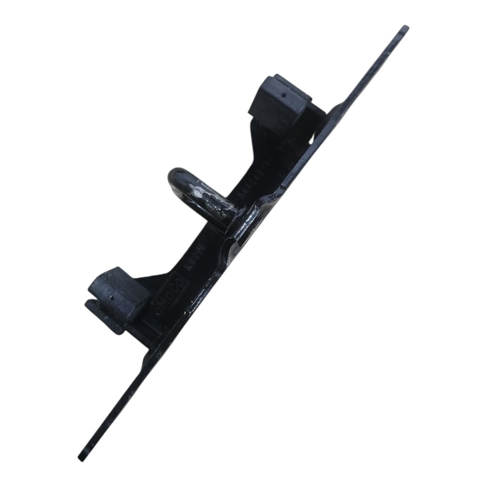 Batente Tampa Traseira Ford New Fiesta sedan 2011 A 2013 4