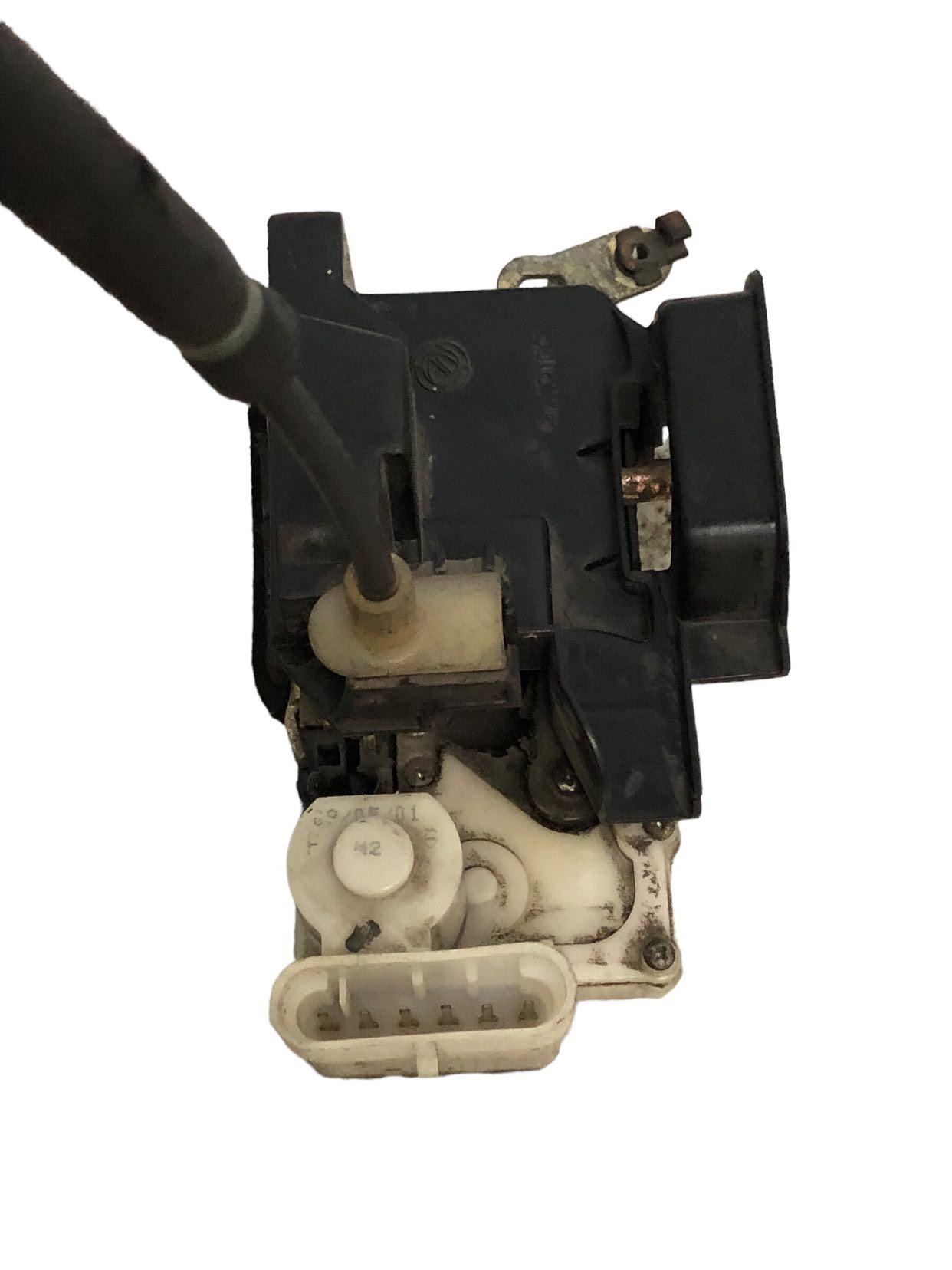 Fechadura Dianteira Esquerda Fiat Palio 2000 3