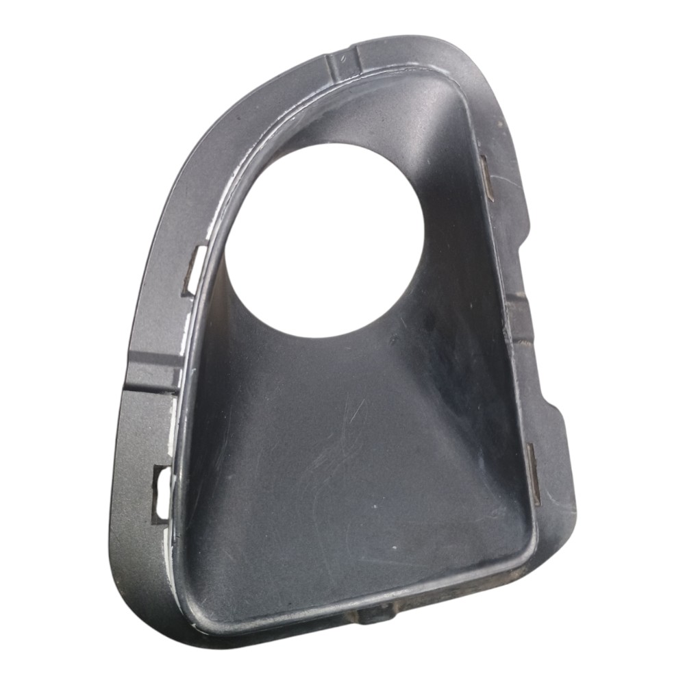 Moldura Farol Milha Direito Fiat Punto Attractive 2012 Preto 1