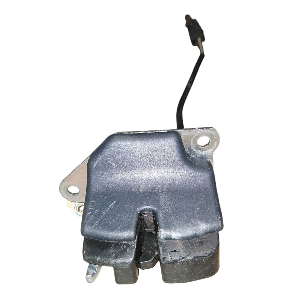Fechadura Tampa traseira fiat siena 2010