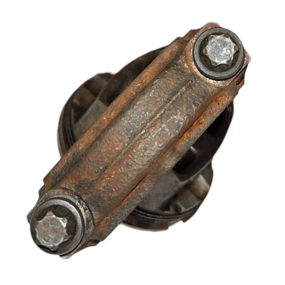 Biela Gm Corsa 1.8 5