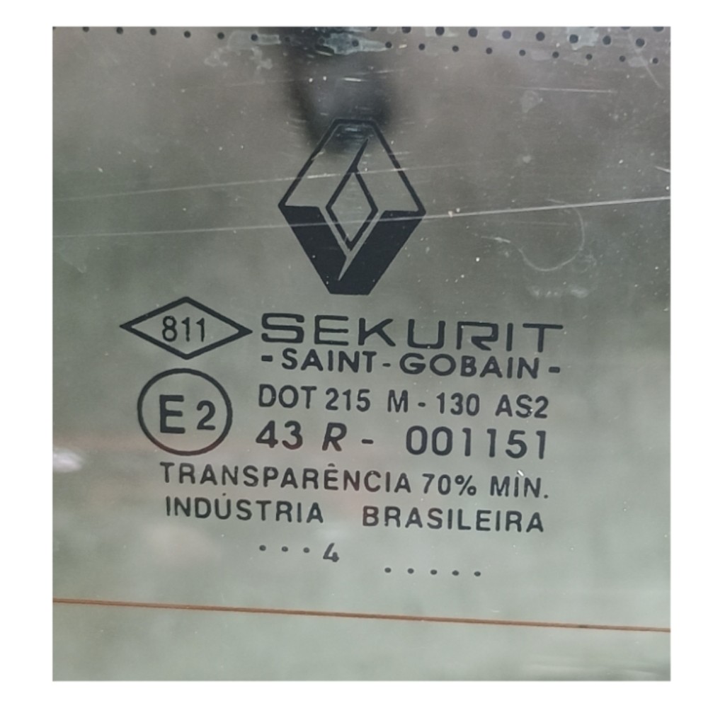 Tampa Traseira Renault Clio Authentic 2004 *detalhes 8