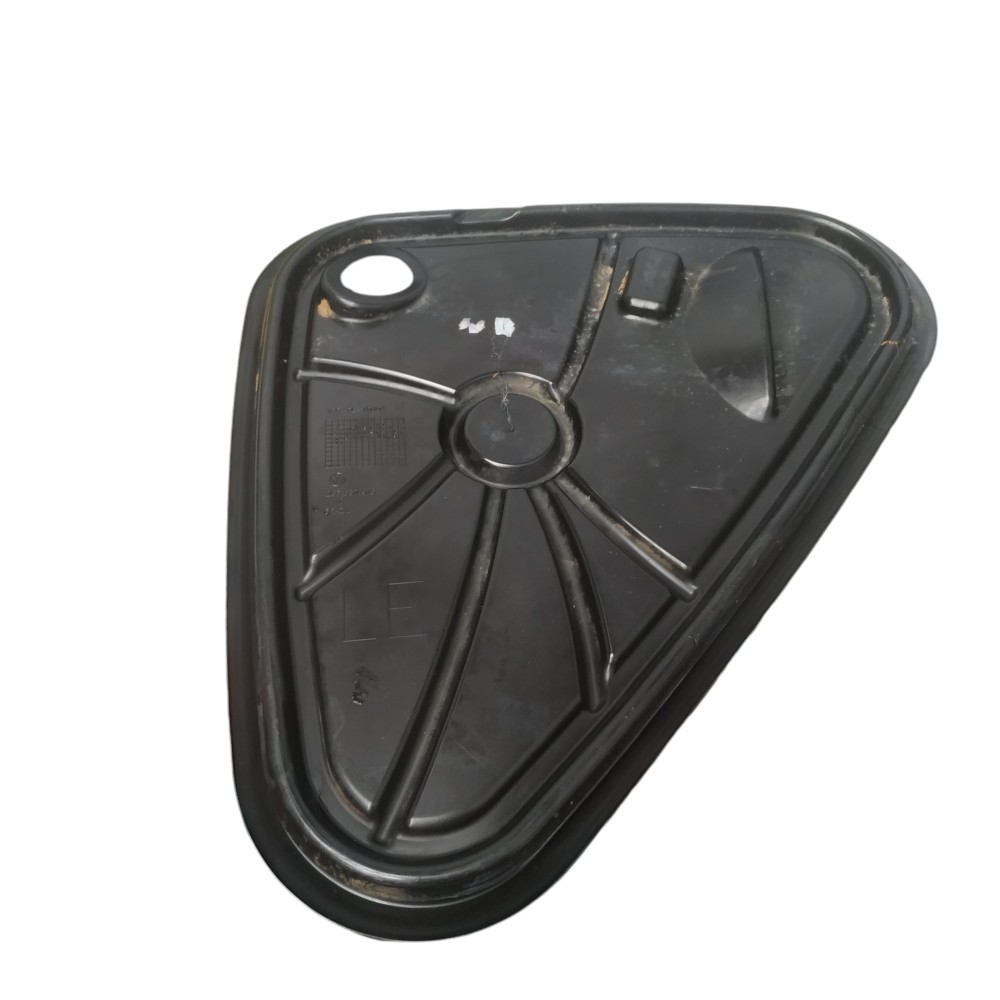 Acabamento Interno Porta Traseira Esquerda Vw Tcross 2022 Traseira Esquerda Preto 1