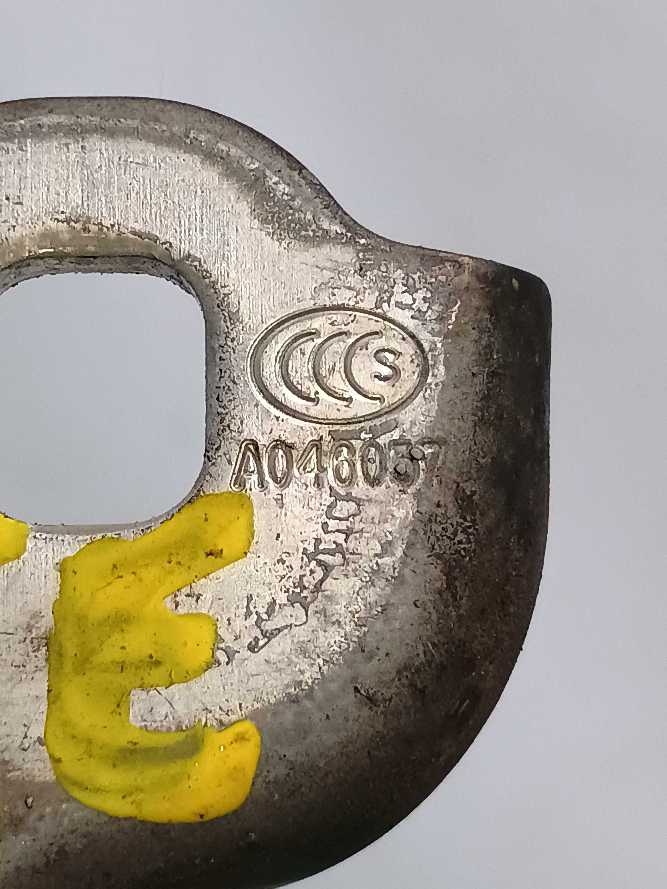 Dobradiça Inferior Porta Traseira Esquerda Gm Onix 1.0 2016 4