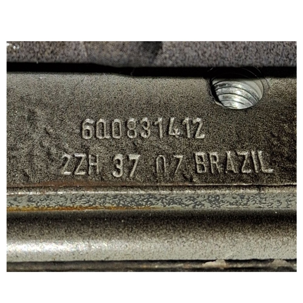 Dobradiça Inferior Porta Diant Direita Vw Polo Sedan 2008 8