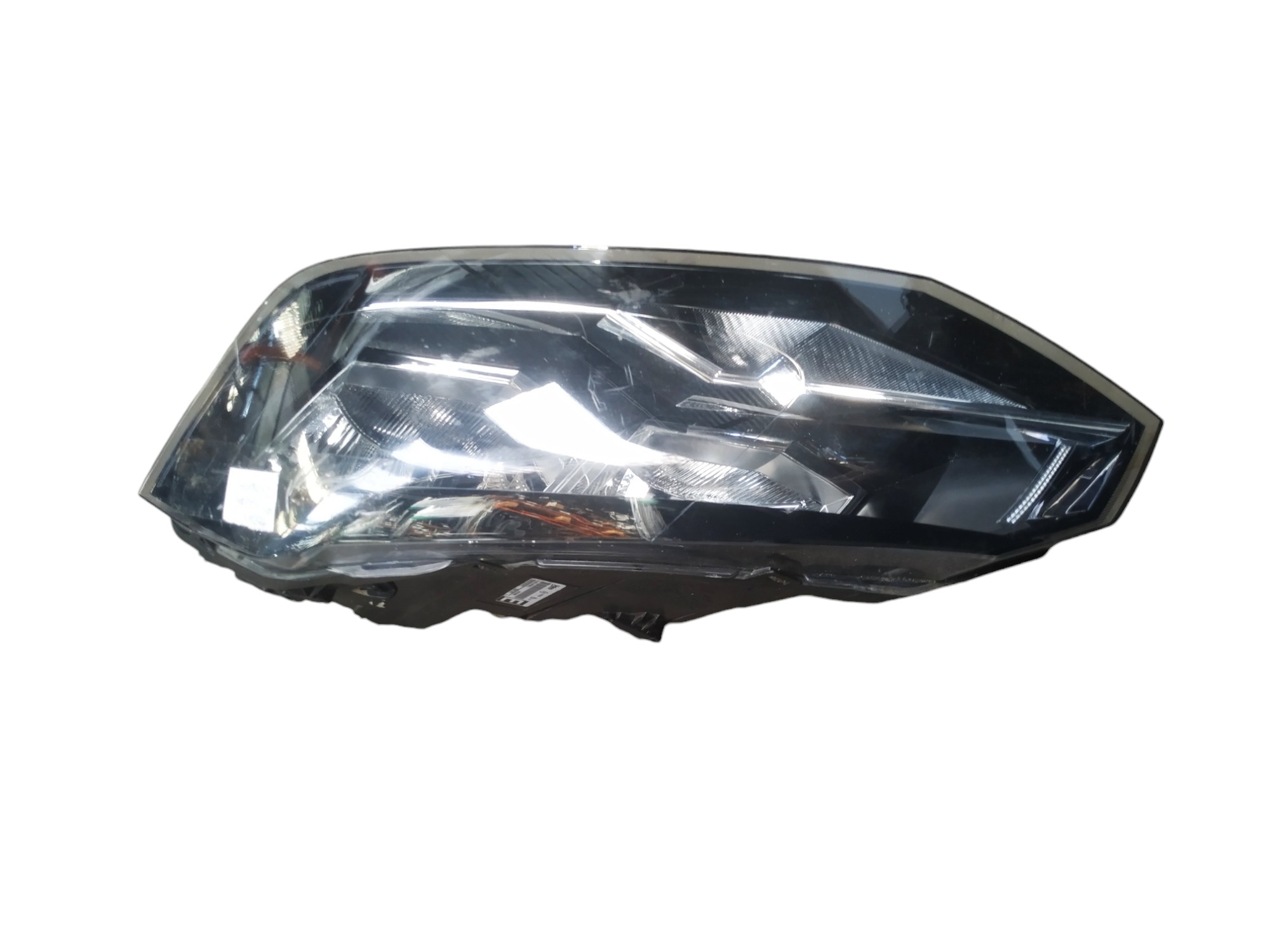 Farol dianteiro esquerdo VW virtus 2018