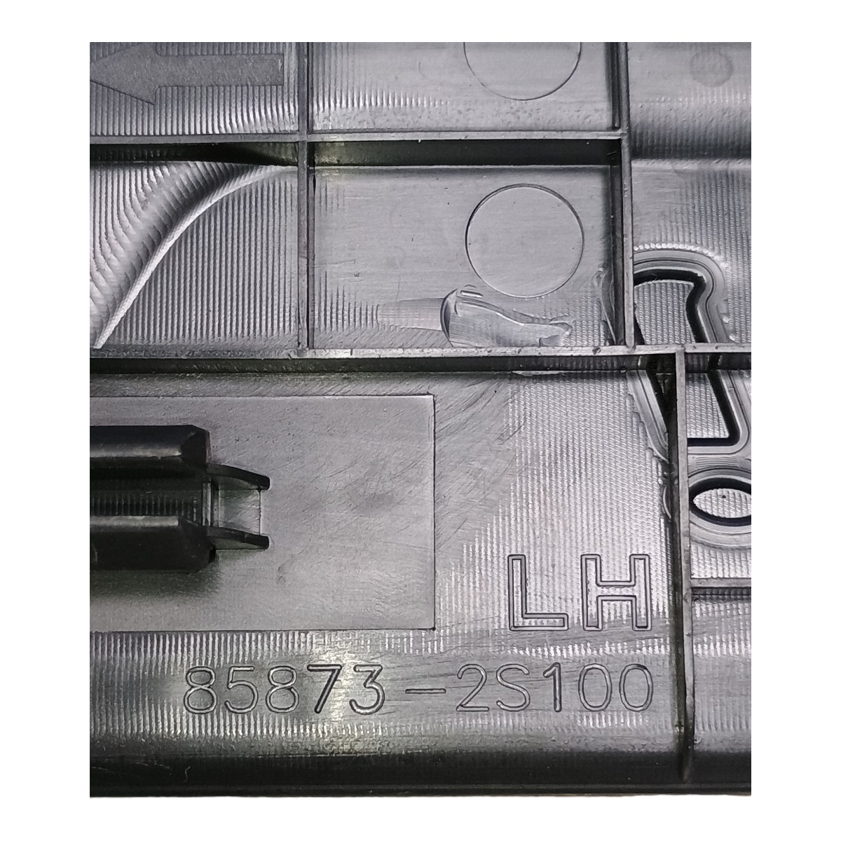 Soleira Dianteira Esquerda Hyundai Ix35 2.0 2017 858732s100 Preto 4
