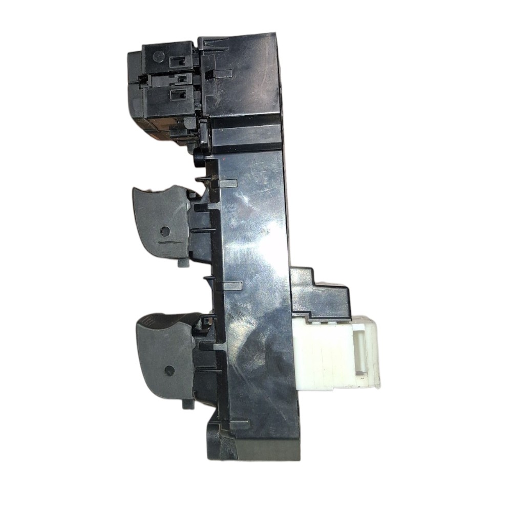 Botão Vidro Elétrico Porta Dianteira Esquerda Yaris Sd 2021 3