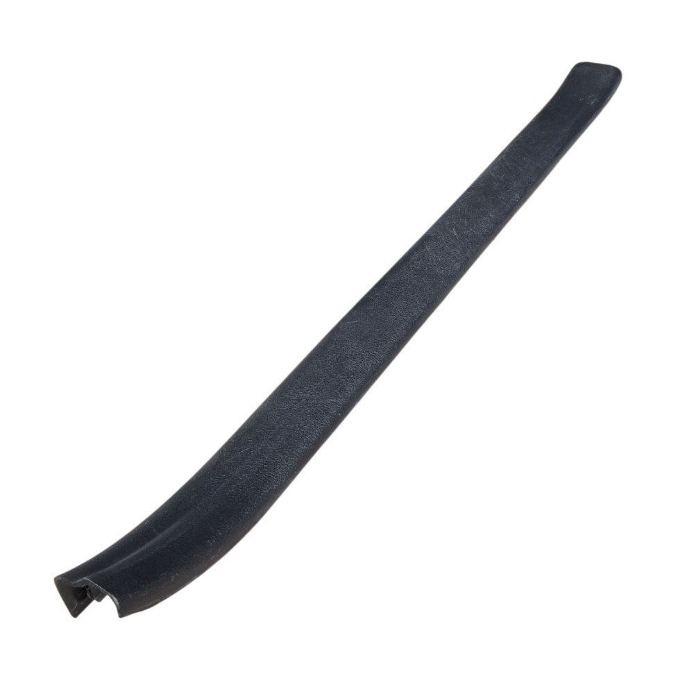 Soleira Porta Dianteira Direita Yaris Sd 2021 679130d320 Preto 2