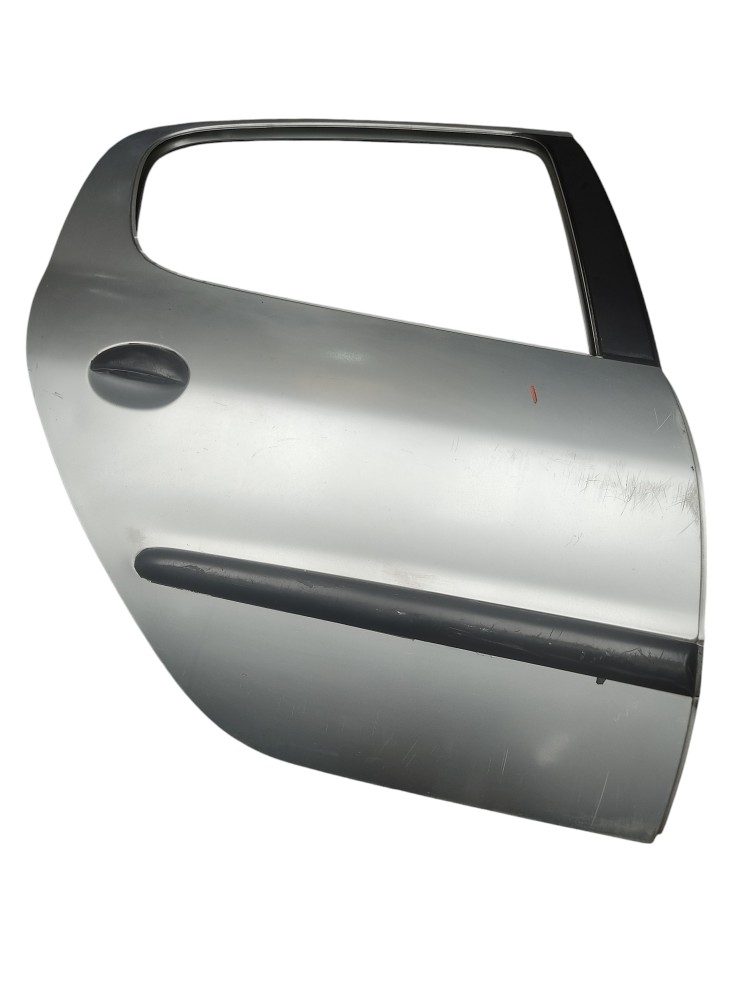 Porta Traseira Direita Peugeot 206 2003 Com Detalhes 2