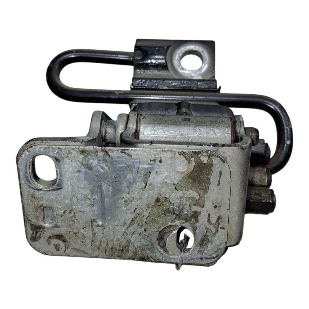 Dobradiça Inferior Porta Diant Direita Vw Polo Sedan 2008 7