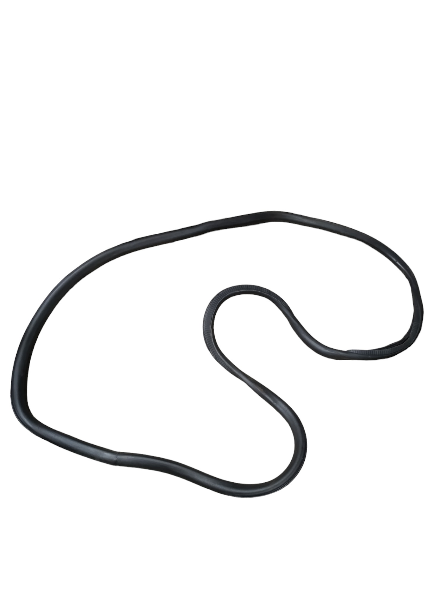 Borracha Traseira Esquerda Gm Onix 2016 1