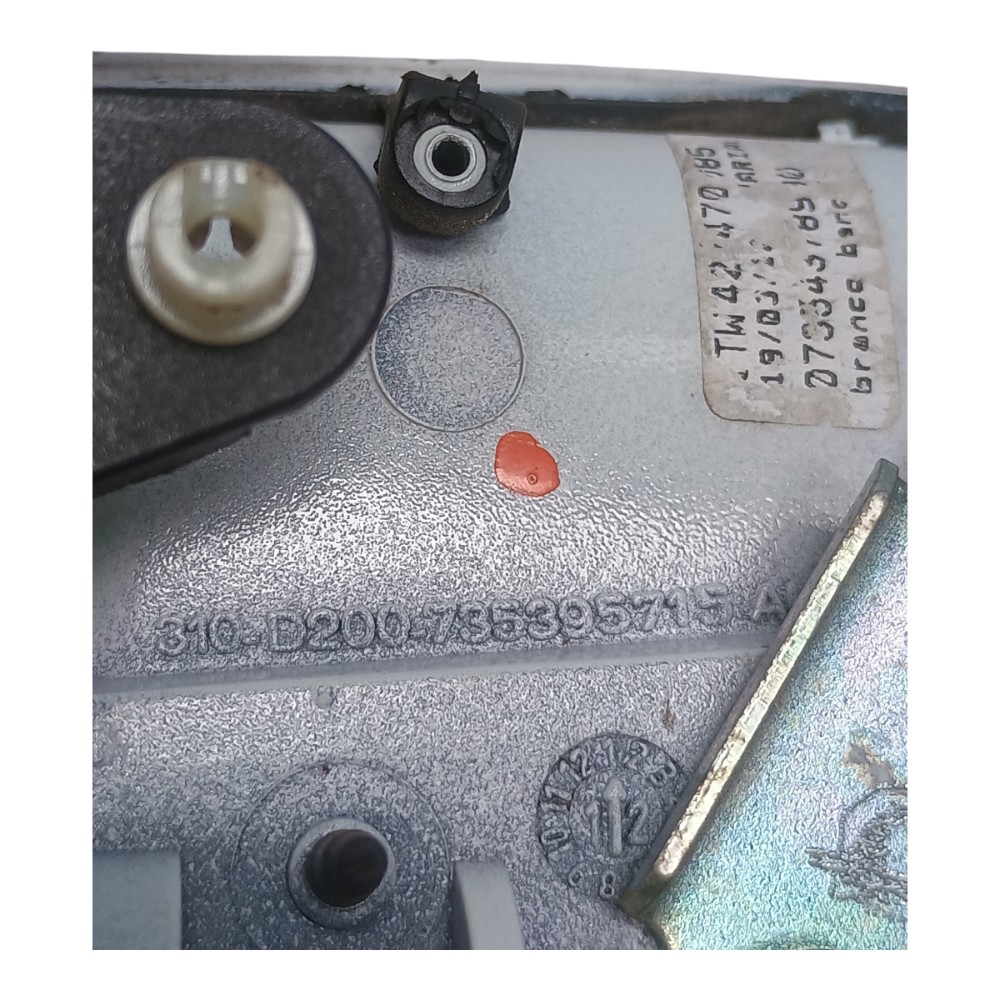 Maçaneta Externa Porta Diant Dir Fiat Punto 2012 *detalhes  Branco Dianteira 9