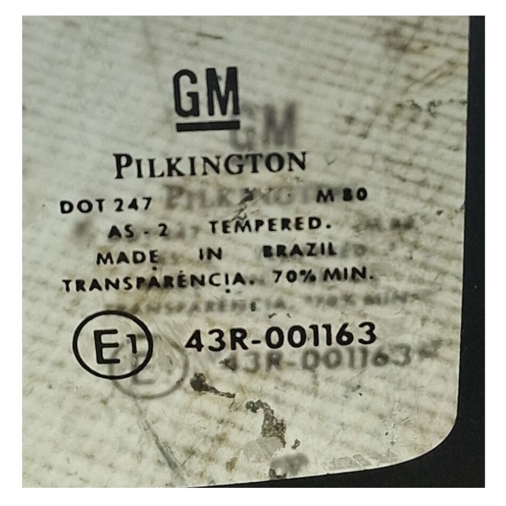 Vidro fixo traseiro direito gm classic 1.0 2012 3