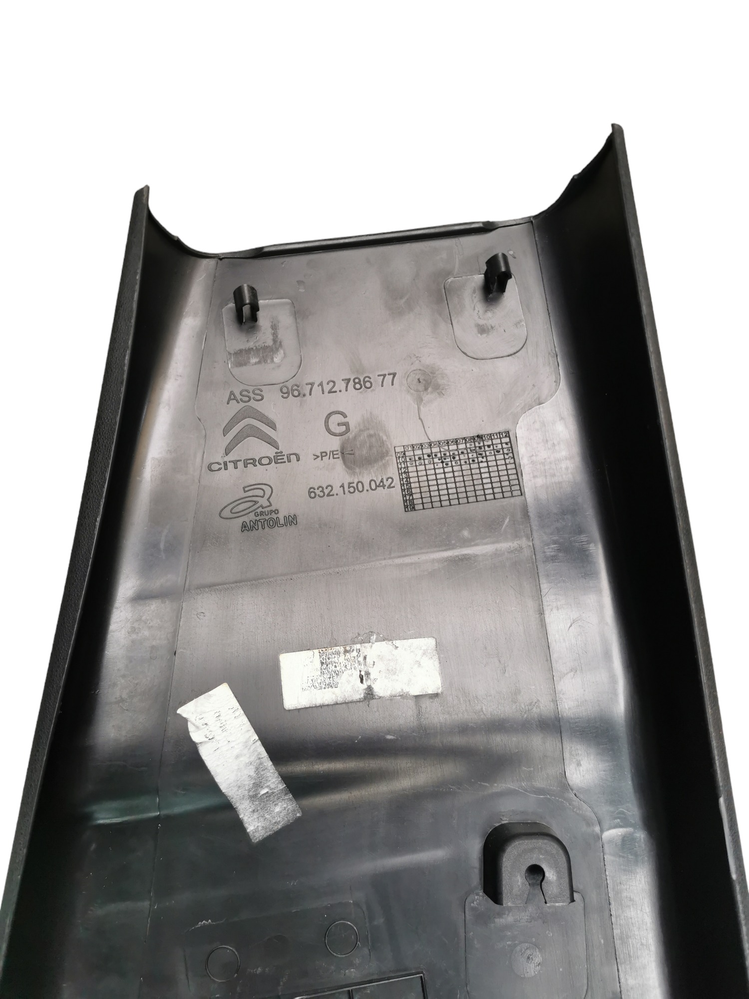 Moldura Coluna Central Esquerda Citroen C3 Picasso 2012  A1 3