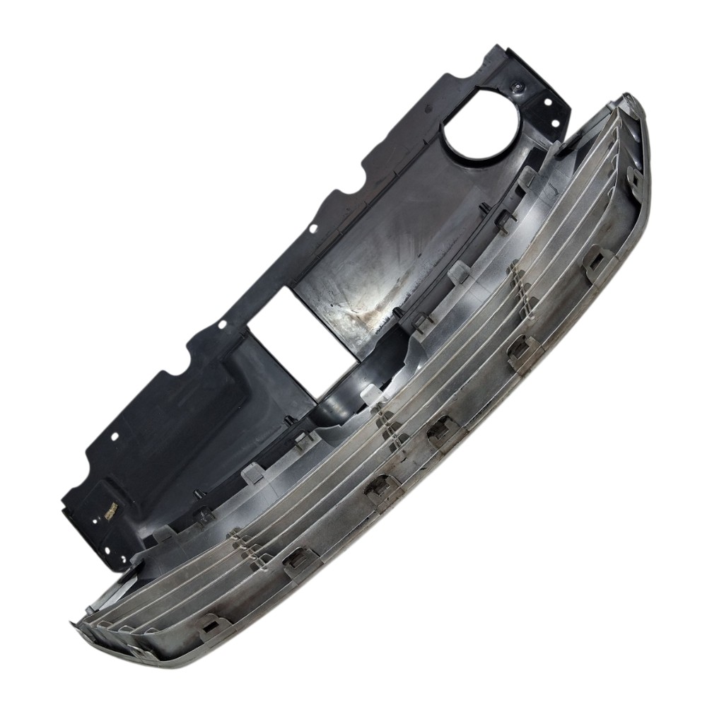 Grade Parachoque Dianteiro Hyundai Ix35 2014 *riscado  Prata 4