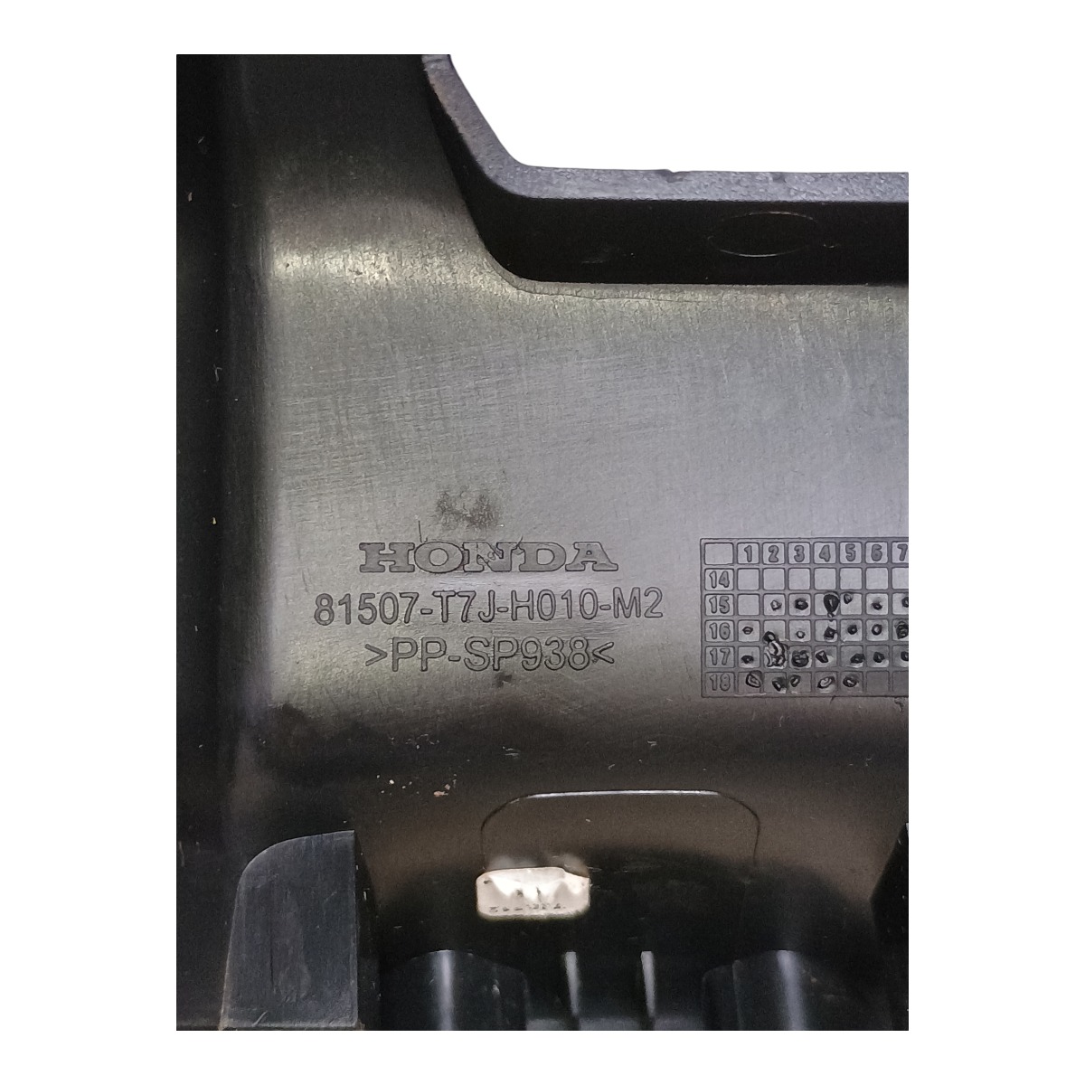 Acabamento Banco Traseiro Esquerdo Honda Hr-v 2018 81507t7j Preto 6