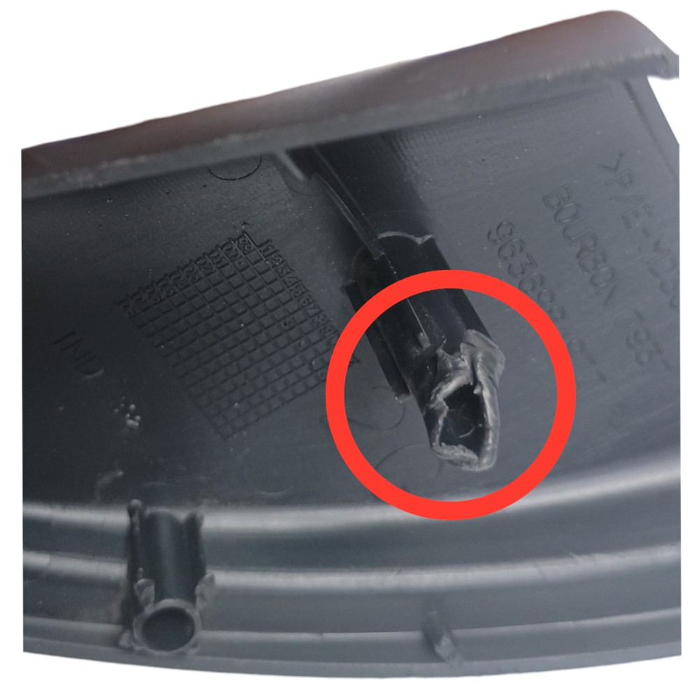 Acabamento Interno Retrovisor Esquerdo Xsara 1998 *detalhe  – Preto 6