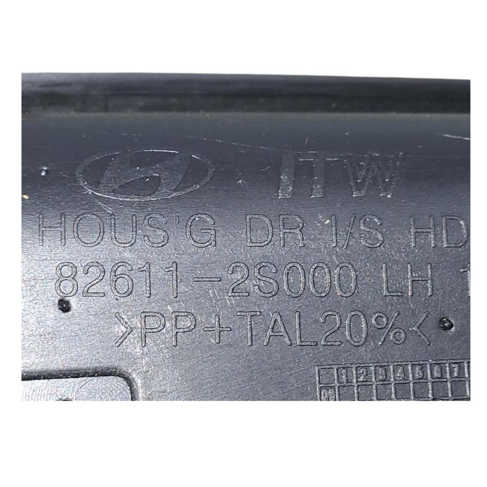 Moldura Maçaneta Interna Porta Diant Esq Hyundai Ix35 2014  – Preto – Dianteira 6