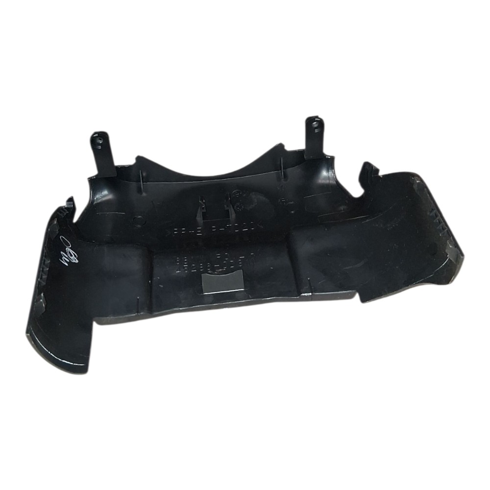 moldura acabamento superior coluna direção Yaris SD 2021 6